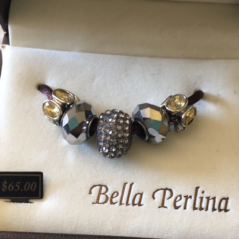 Bella Perlina Charms